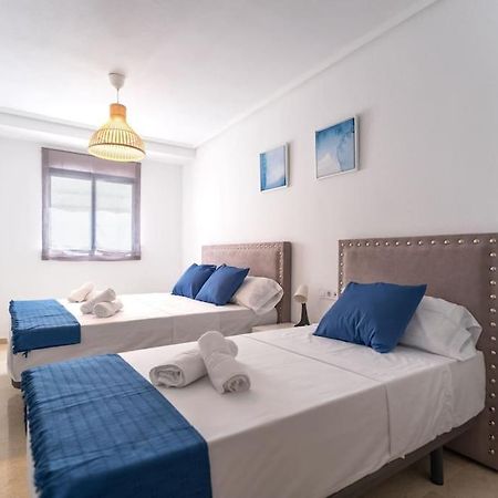Amplio Apartamento 2 Dormitorios Cerca De La Playa アリカンテ エクステリア 写真