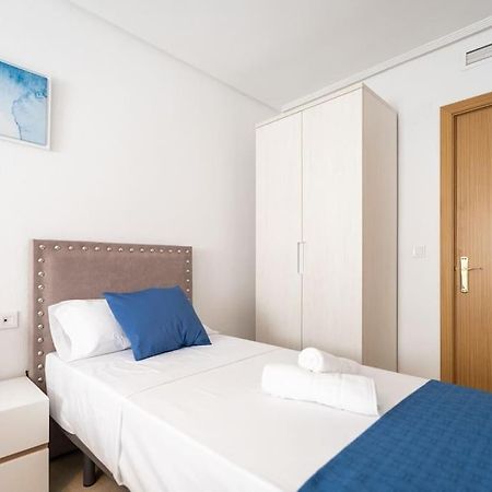 Amplio Apartamento 2 Dormitorios Cerca De La Playa アリカンテ エクステリア 写真